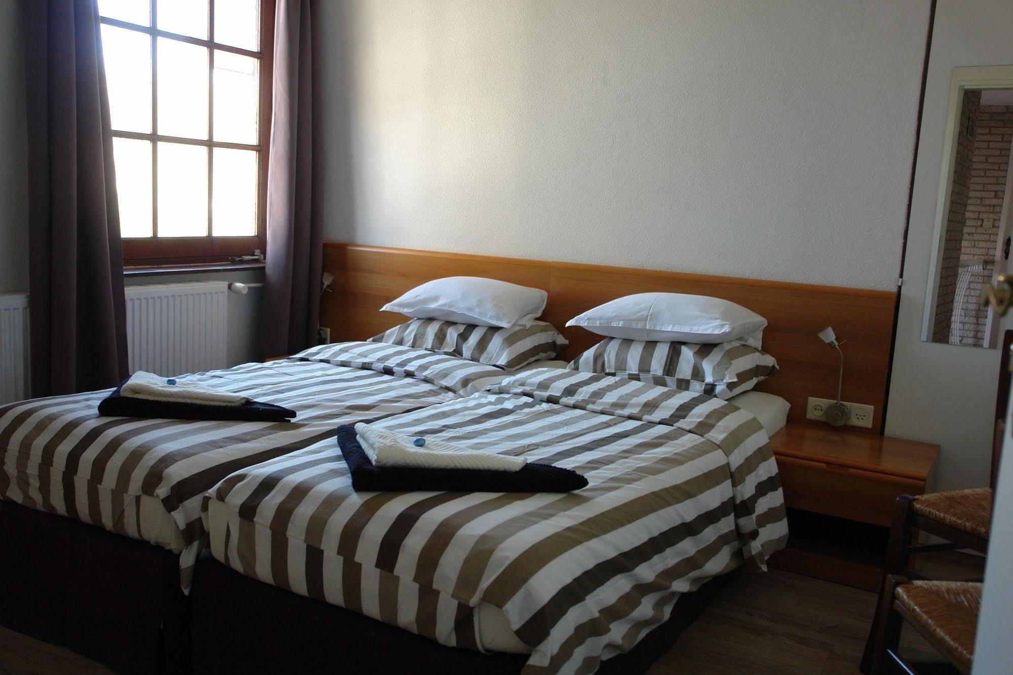 Apart Hotel Het Veerse Meer Кортгене Экстерьер фото
