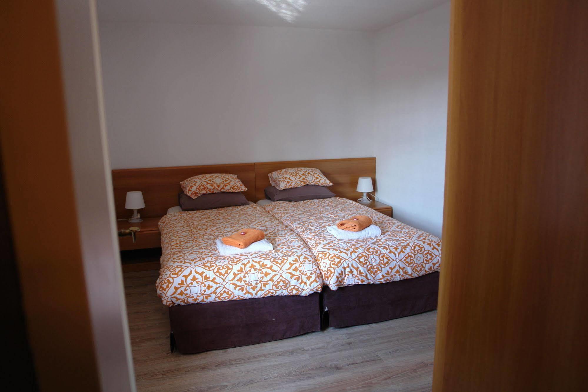 Apart Hotel Het Veerse Meer Кортгене Экстерьер фото